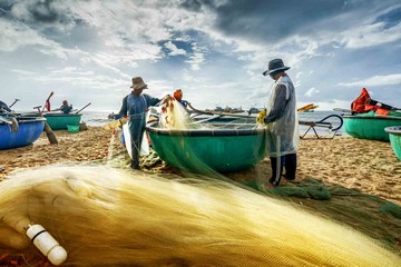 Nha Trang River Tour by Night