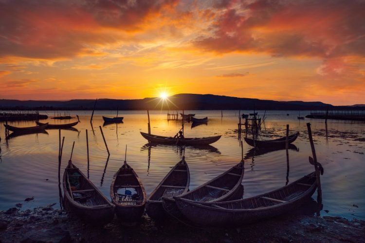 Phu Yen: A guide to explore the beautiful land of Southern Vietnam