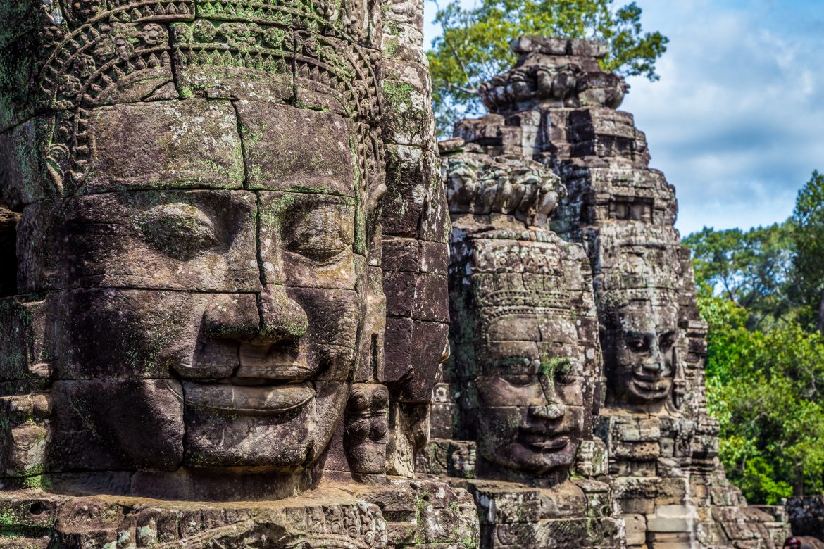 Top 5 attractive experiences not to miss when traveling to Cambodia