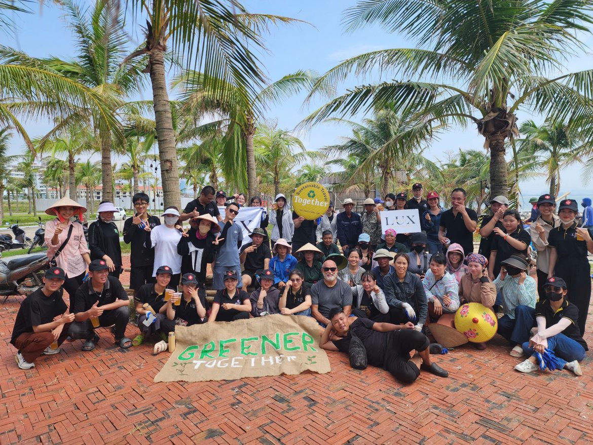 LuxGroup Launched “Greener Together, Clean Halong Bay” Campaign